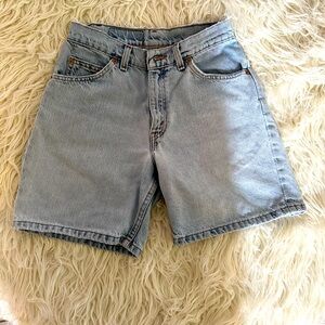 Vintage Levi’s shorts